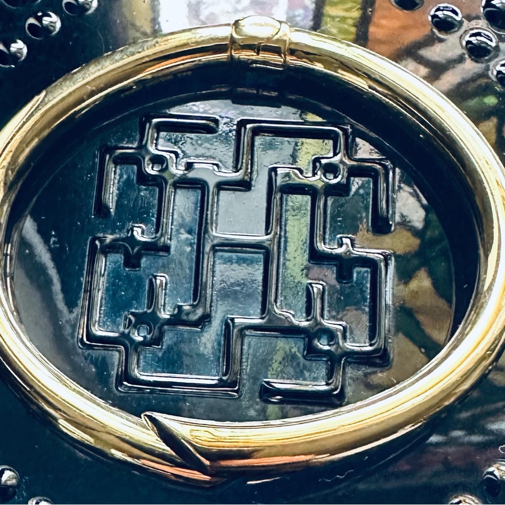 Italian Silver Polished Tube RoundContrarie  Bangle, 18 K gold plated